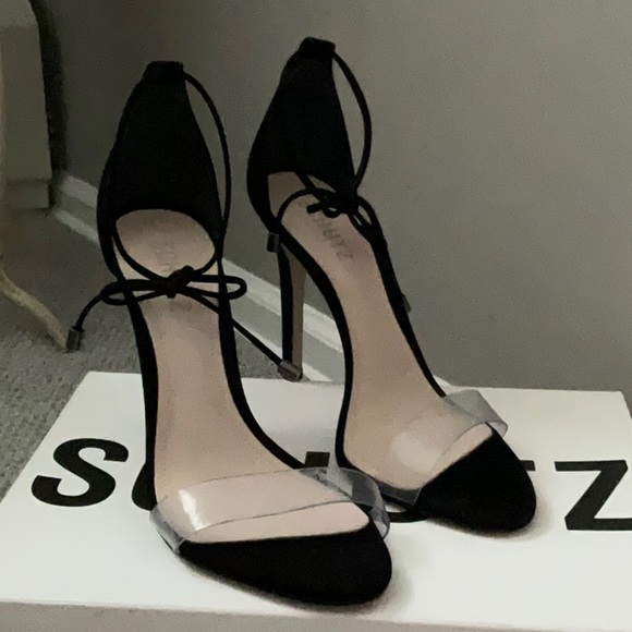 SCHUTZ Shoes - Schultz NIB Josseana 8.5 Black Nubuck/Vinyl Heels